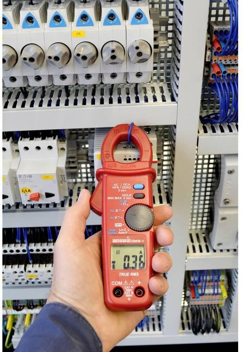 Actual product image Benning 044689 Digital Current Clamp Multimeter (CAT III 600V, CAT IV 300V)