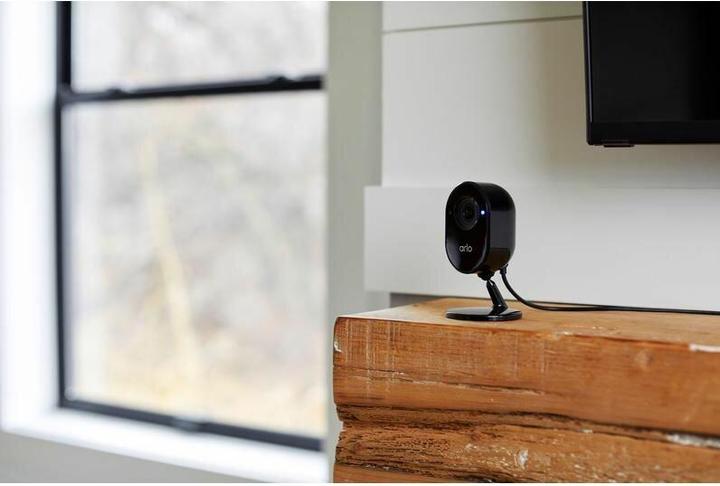 Produktbild Arlo Essential Indoor Kamera, schwarz (1920 x 1080 Pixels)