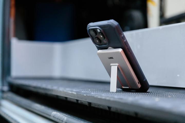 Image du produit UAG Ultra Slim (5000 mAh, 20 W, 18 Wh)
