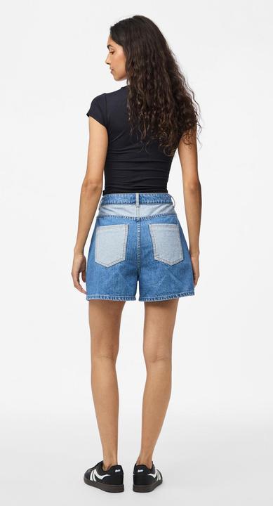 Actual product image Pieces PCFIE HW PATCHWORK Jeansshorts (XS)