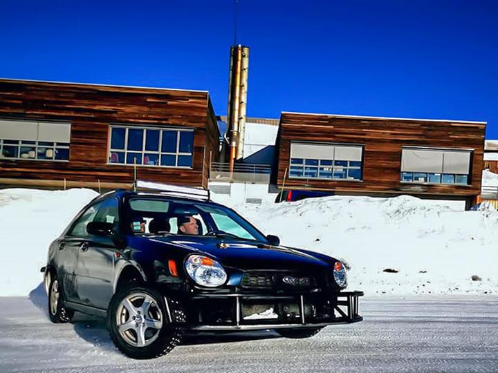 Image du produit Smartbox Pilotage sur glace d'une voiture de sport à l'Alpe d'Huez (1 pers.)