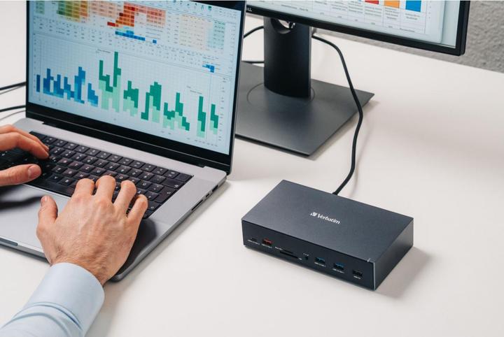 Actual product image Verbatim USB-C Pro Docking Station 17 Port CDS-17 (USB-C, 17 Ports)
