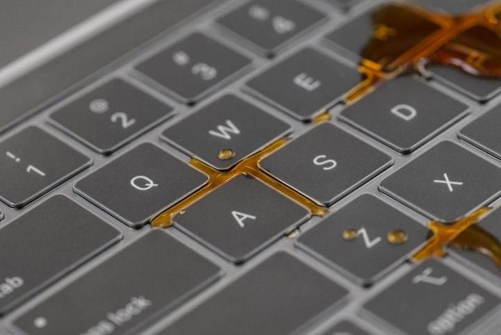 Image du produit Moshi ClearGuard MB Keyboard Protector for MB 12/Pro 13 (Thunderbolt 3/USB-C sans Touch Bar, EU)