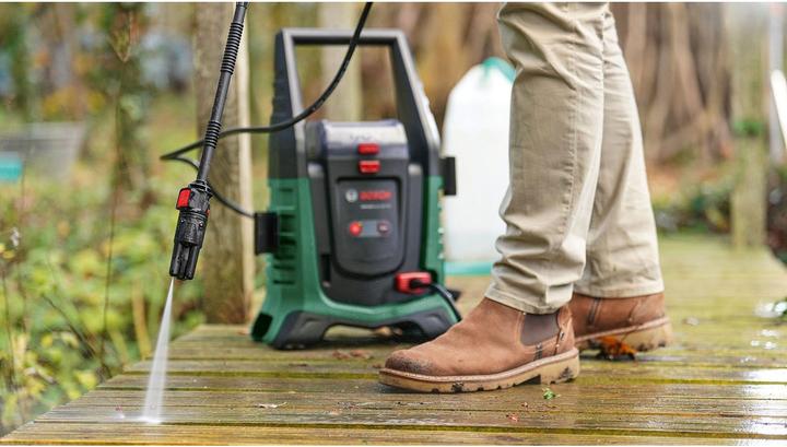 Produktbild Bosch Home & Garden UniversalAquatak 36V-100 (Akkubetrieb)