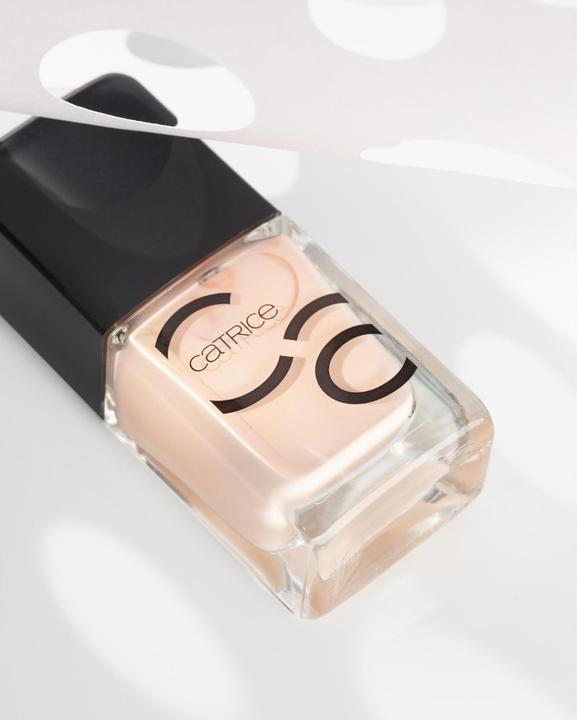 Actual product image Catrice ICONAILS Gel Lacquer (133 Never PEACHless, Gel-Effect Nail Polish)