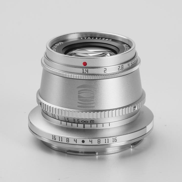 Produktbild TTArtisan Festbrennweite APS-C 35mm F/1.4 – Canon RF (Canon RF, APS-C / DX)