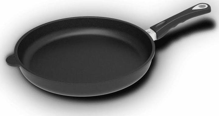 Actual product image AMT Gastroguss frying pan high  32 cm, 5 cm high (532) (32 cm, Frying pan, Cast aluminium)