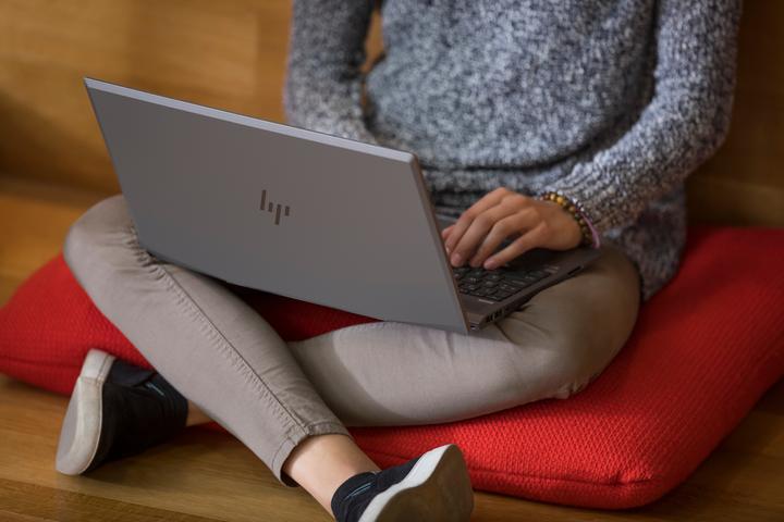 Image du produit HP ZBook – 15v G5 (15.60", Intel Core i7-8850H Intel Core i7-8850H, 32 Go, 512 Go, CH)