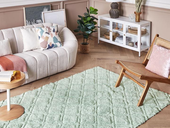 Actual product image Beliani Carpet cotton light green 140 x 200 cm geometric pattern short pile HATAY (140 x 200 cm)