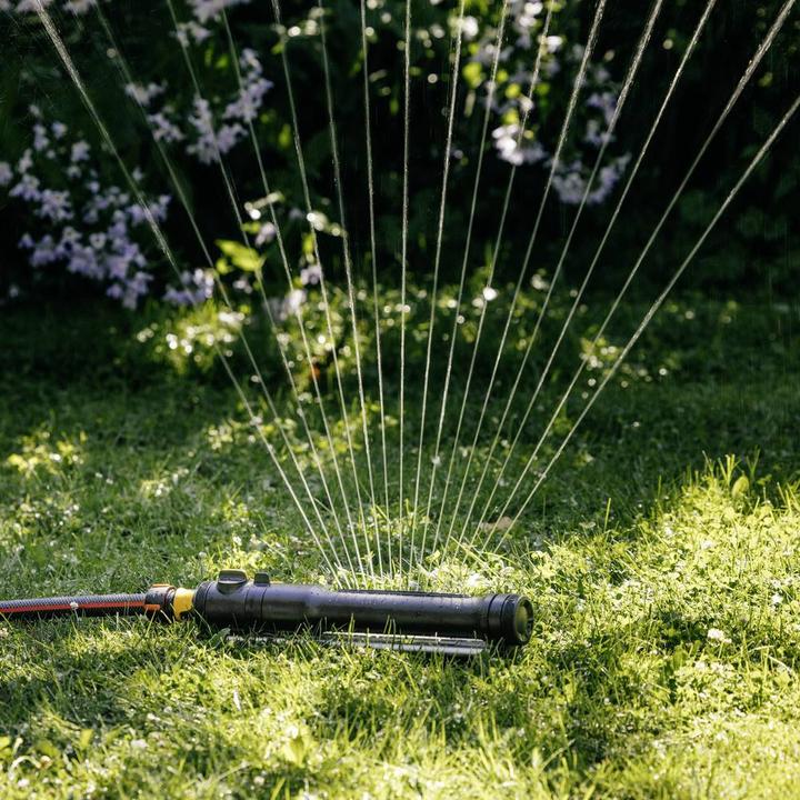 Actual product image Fiskars Zraszacz Wahadłowy Comfort M