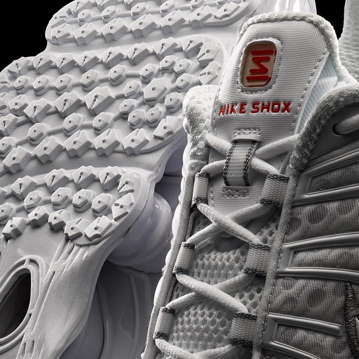 Actual product image Nike Shox TL (42.5)