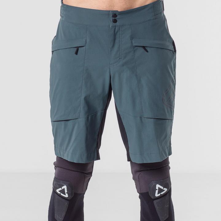 Produktbild Löffler Loeffler Radlerhosen mit Sitzpolster kurz M Bike Shorts Leon-G CSL Herren - Schwarz (54)