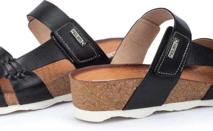 Actual product image Pikolinos Mahon (36)