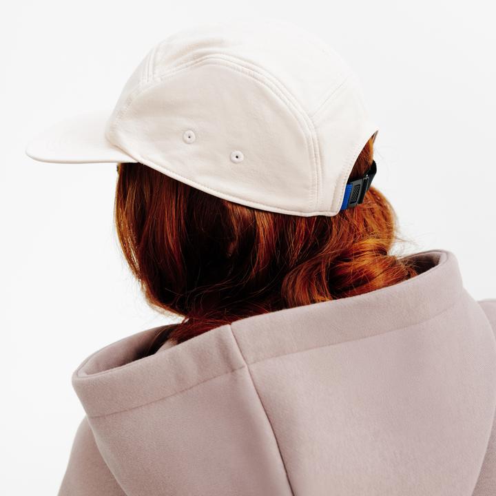 Actual product image Decathlon Cap 5 Panel - rosa