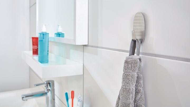 Actual product image tesa Metal hook LARGE