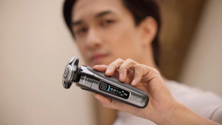 Actual product image Philips Shaver i9000 X9002/10