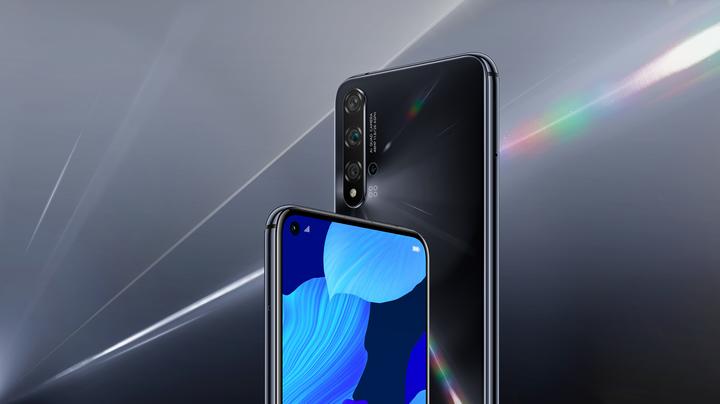 Produktbild Huawei Nova 5T (128 GB, Black, 6.26", Dual SIM, 48 Mpx, 4G)