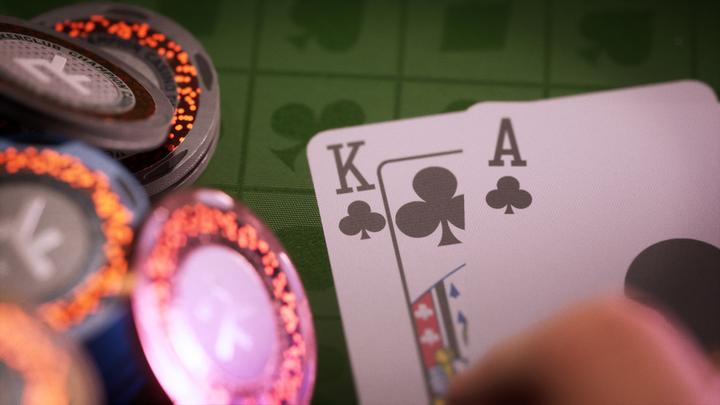 Produktbild Ripstone Poker Club (PS4, EN)
