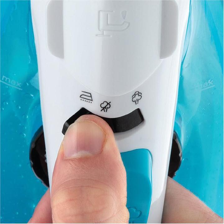 Actual product image Russell Hobbs Steam iron 25580-56 (1800 W, 28 g/min)