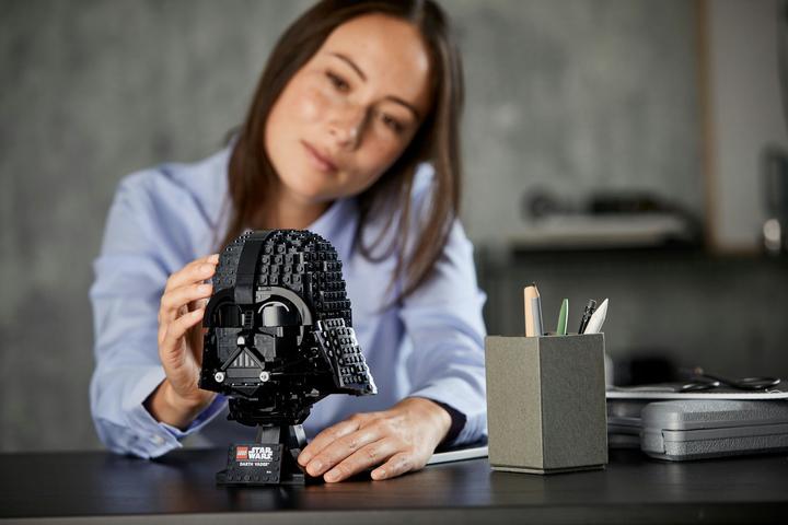 Produktbild LEGO Star Wars Darth Vader Helm (75304, LEGO Star Wars)