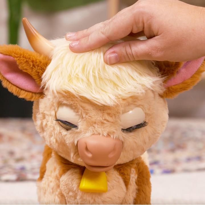 Produktbild Just Play FurReal Maggie the Feed & Follow Cow (33.02 cm)