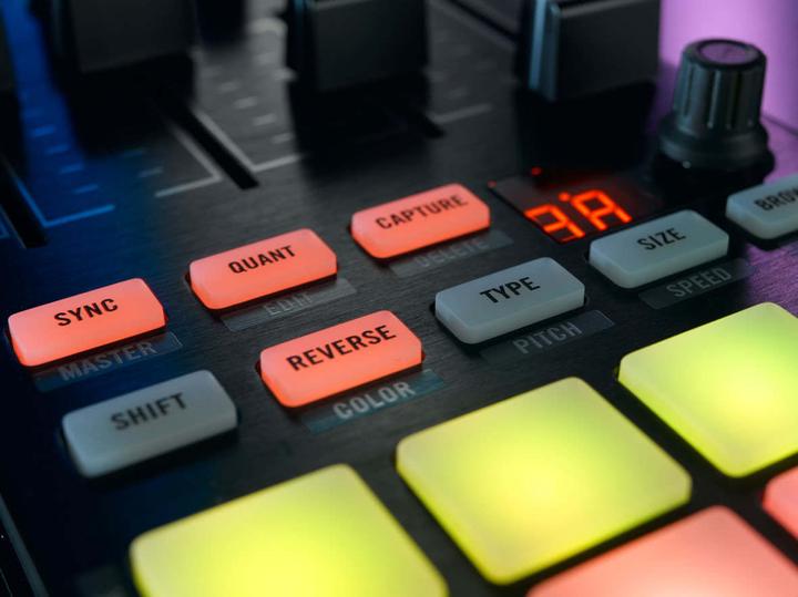 Immagine prodotto Native Traktor Kontrol F1