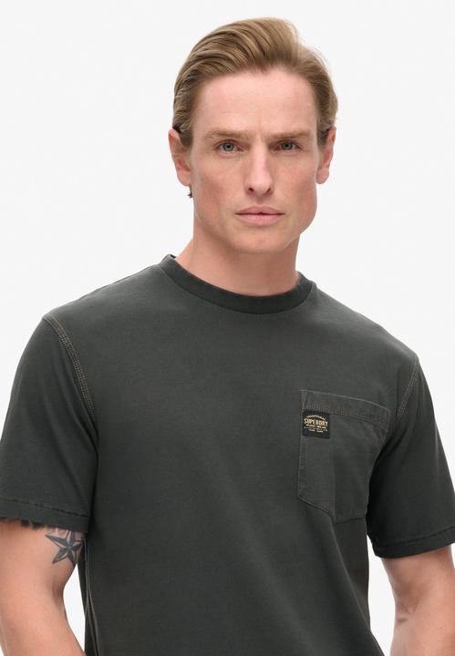 Immagine prodotto Superdry T-shirt con tasca e cuciture a contrasto (M)