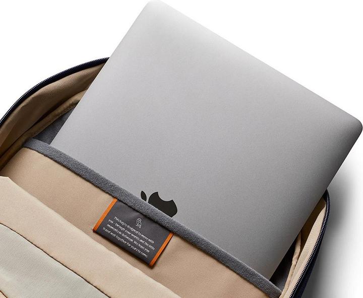 Actual product image Bellroy Via - Backpack (20 l)