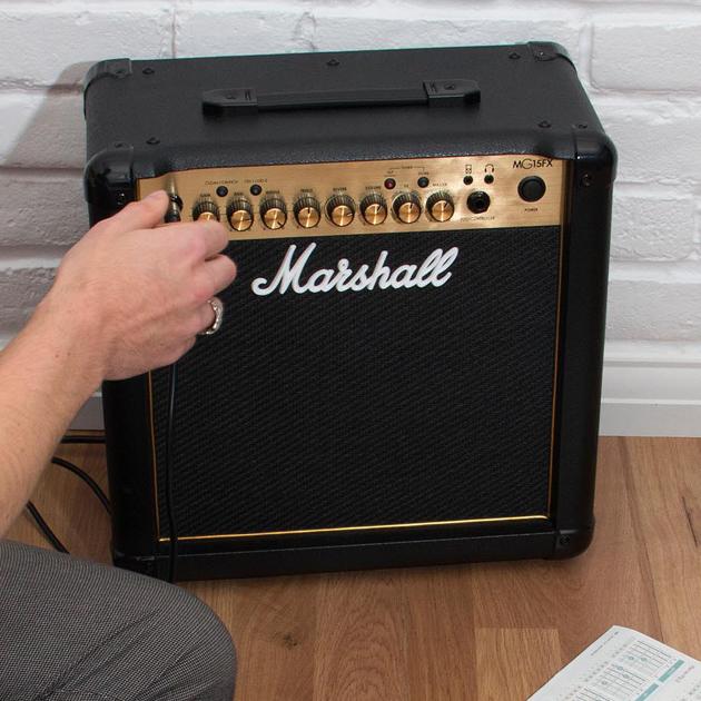 Image du produit Marshall Amps MG15GFX (Guitare, 15 W)