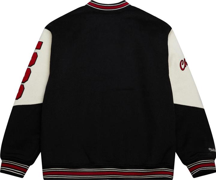 Actual product image Mitchell & Ness M&N Vintage Varsity Wool Jacke - NBA Chicago Bulls - S (S)