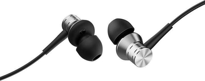 Actual product image 1More Piston Fit P10 wired in-ear headphones (silver) (Cable)