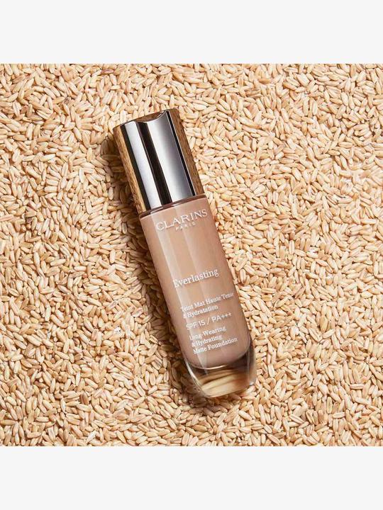 Actual product image Clarins Everlasting Foundation No.110N Honey (110N Honey)