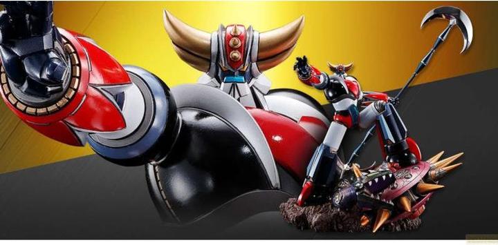 Actual product image Bandai Namco UFO Robot Grandizer statuette PVC Figuarts ZERO Metallic Touch UFO Robot Grandizer 19 cm
