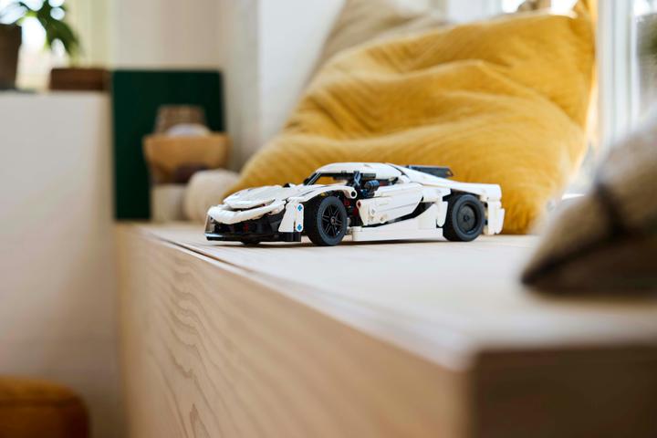 Produktbild LEGO Koenigsegg Jesko Absolut (42184, LEGO Technic)