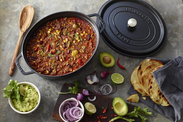 Actual product image Staub Cocotte (29 cm, Casserole + Stewpot, Cast iron, Enamel)