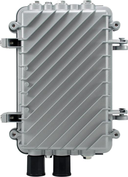 LevelOne PoE repeater, outdoor, cascading