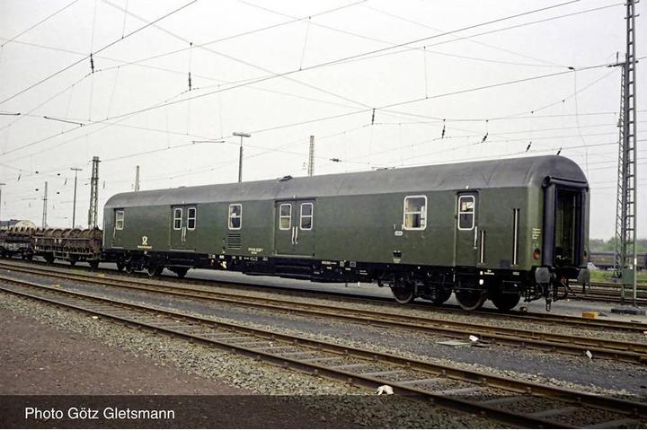 Produktbild Hornby DBP 2 Postwagen Post-mrz grün Ep.IV (Spur IV)