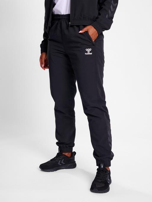 Actual product image hummel Hmltravel Woven Pants Woman (L)