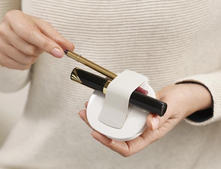 Immagine prodotto Joseph Joseph Set specchio compatto e organizer per cosmetici Make Me Up