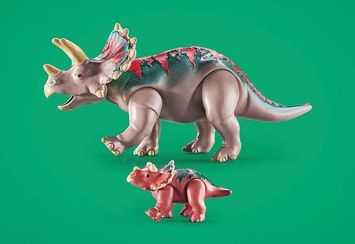 Actual product image Playmobil Triceratops with young animal (71821, Playmobil dinos)