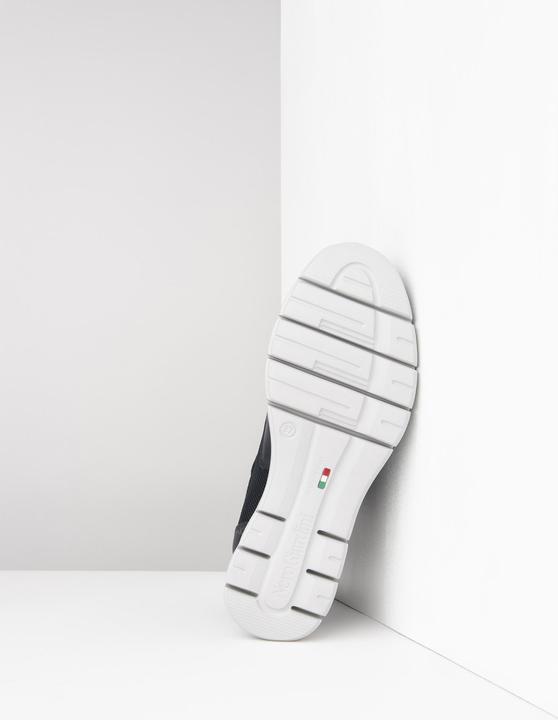 Actual product image Nero Giardini Agosta (38)