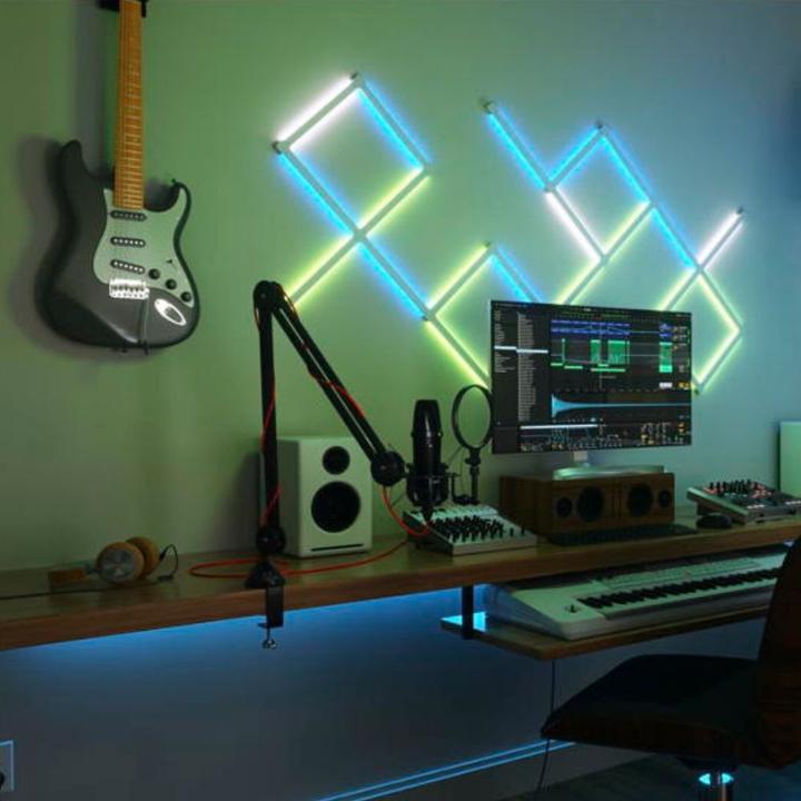 Produktbild Nanoleaf Lines Squared Starter Set (Mehrfarbig, 252 cm, Indoor)