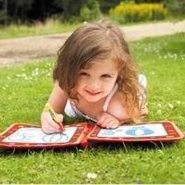 Produktbild Tomy Aquadoodle Reisekoffer