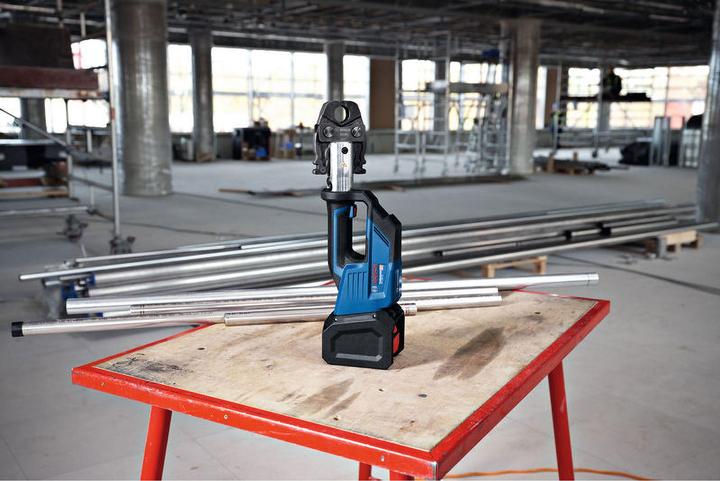 Produktbild Bosch Professional Akku-Presswerkzeug