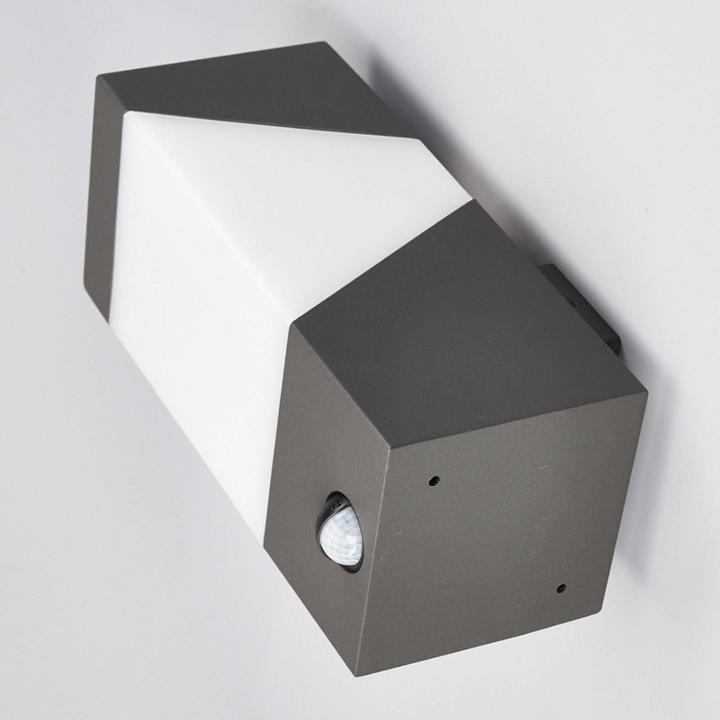 Produktbild Lucande Aussenwandleuchte Kiran mit Bewegungsmelder (790 lm, E27, IP44)