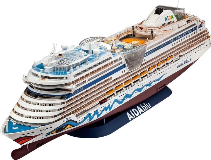 Revell Aida
