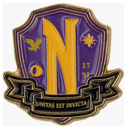 Produktbild Cinereplicas Wednesday Ansteck-Pins 2er-Pack Nevermore Academy