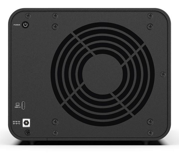 Actual product image Terramaster D4-320 USB single hard drive enclosure with 4 bays (2.5", 3.5")