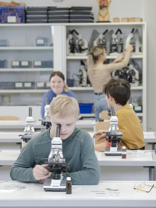 Image du produit Betzold Kurs-Mikroskop M 06