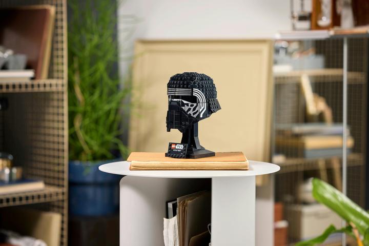 Image du produit LEGO Casque Kylo Ren (75415, LEGO Star Wars)